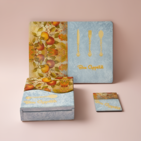 Juego de individuales x 4 , servilletero y porta vasos en MDF - resinado